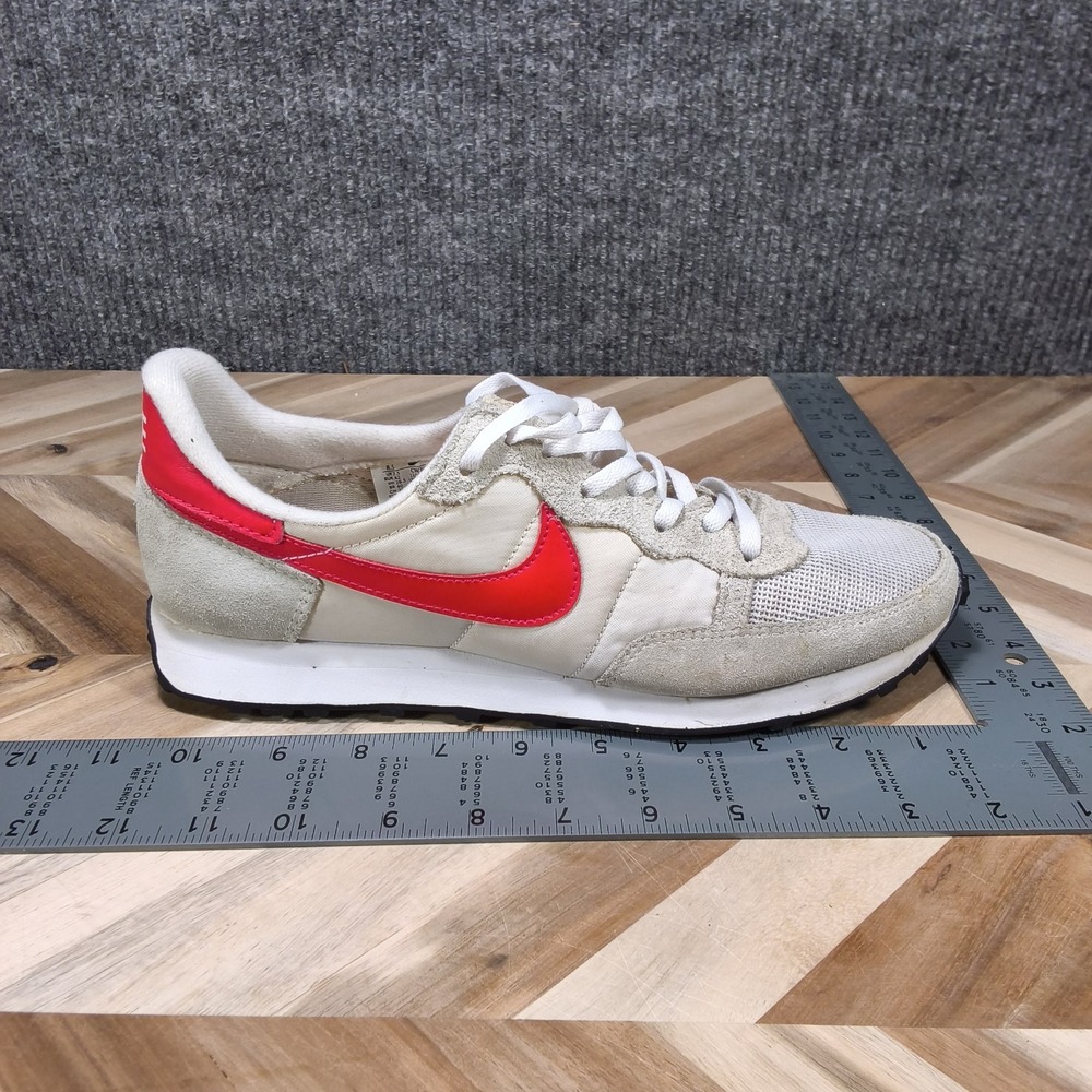 Nike Men Shoeβ 8.5 Challenger Swoosh Low Lace Sneaker Work Train Run Gym Core Go - Picture 12 of 13